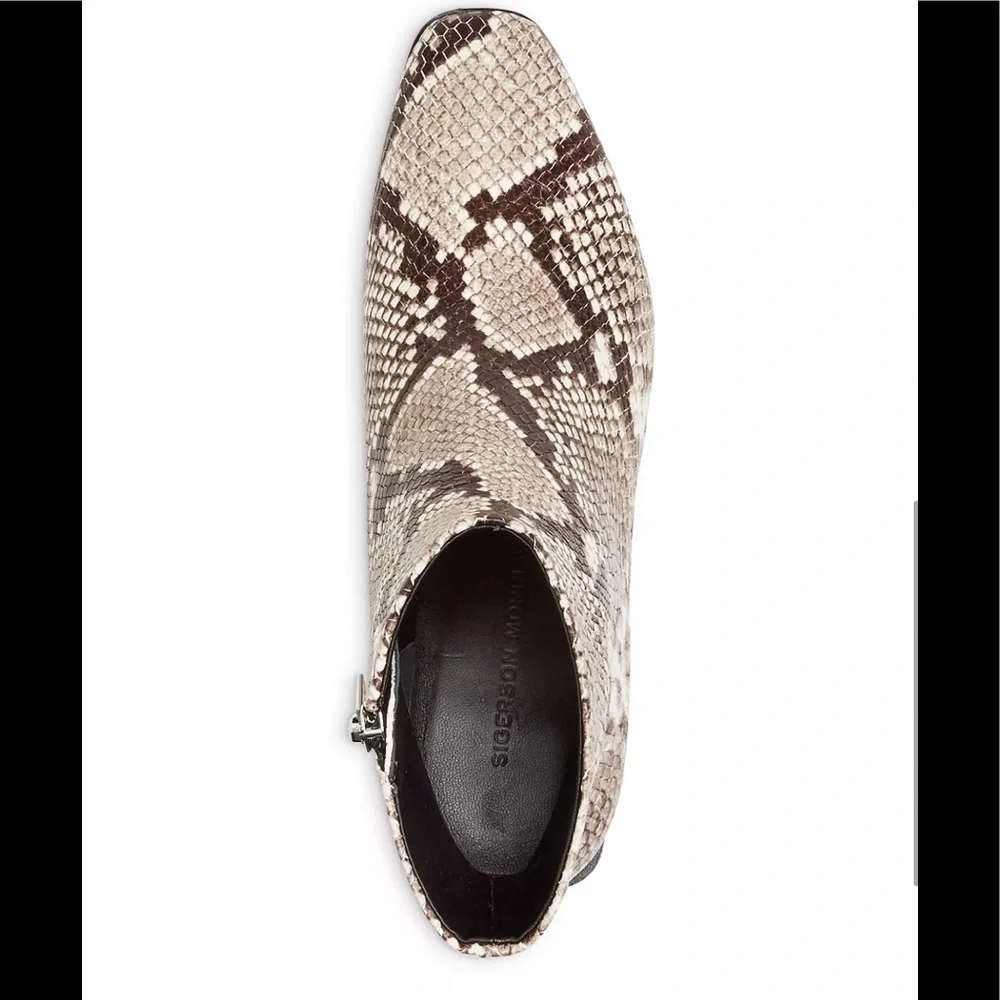 Sigerson Morrison Mandel Block Heel Booties
